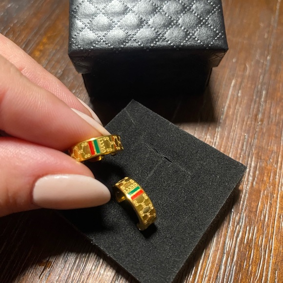 Designer Fashion Earrings - Picture 3 of 4